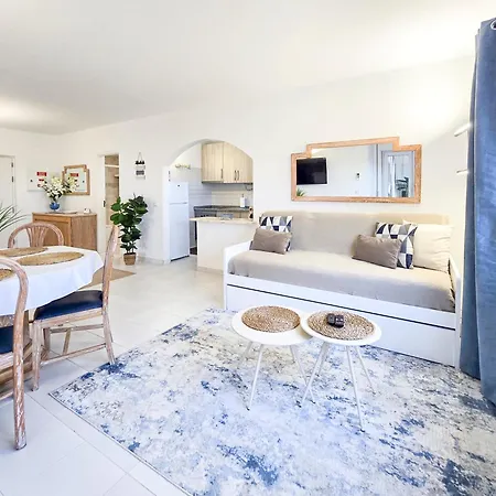 Апартаменты Rocha River-sea