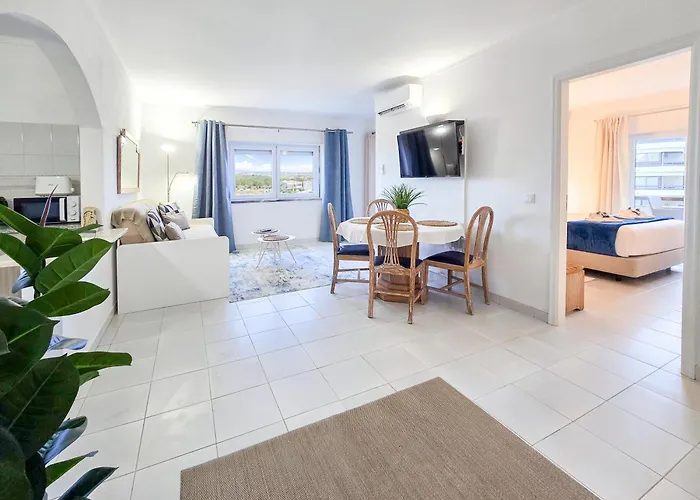 Rocha River-sea Portimão